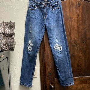 Judy Blue boyfriend fit distressed jeans 7/28